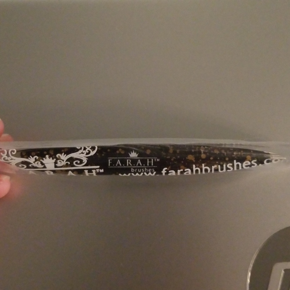 F.A.R.A.H Z- Tweeze Dual Ended tweezer-Galaxy Gold